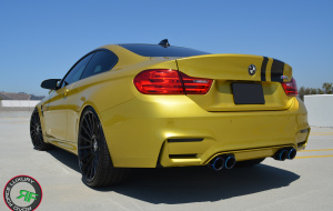 BMW M4 on RoadForce RF15 22x9 22x10.5 Glass Black finish