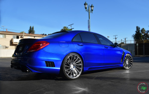 Mercedes S550 on 22x9 22x10.5 RoadForce RF16 Graphite machine face tinted clear