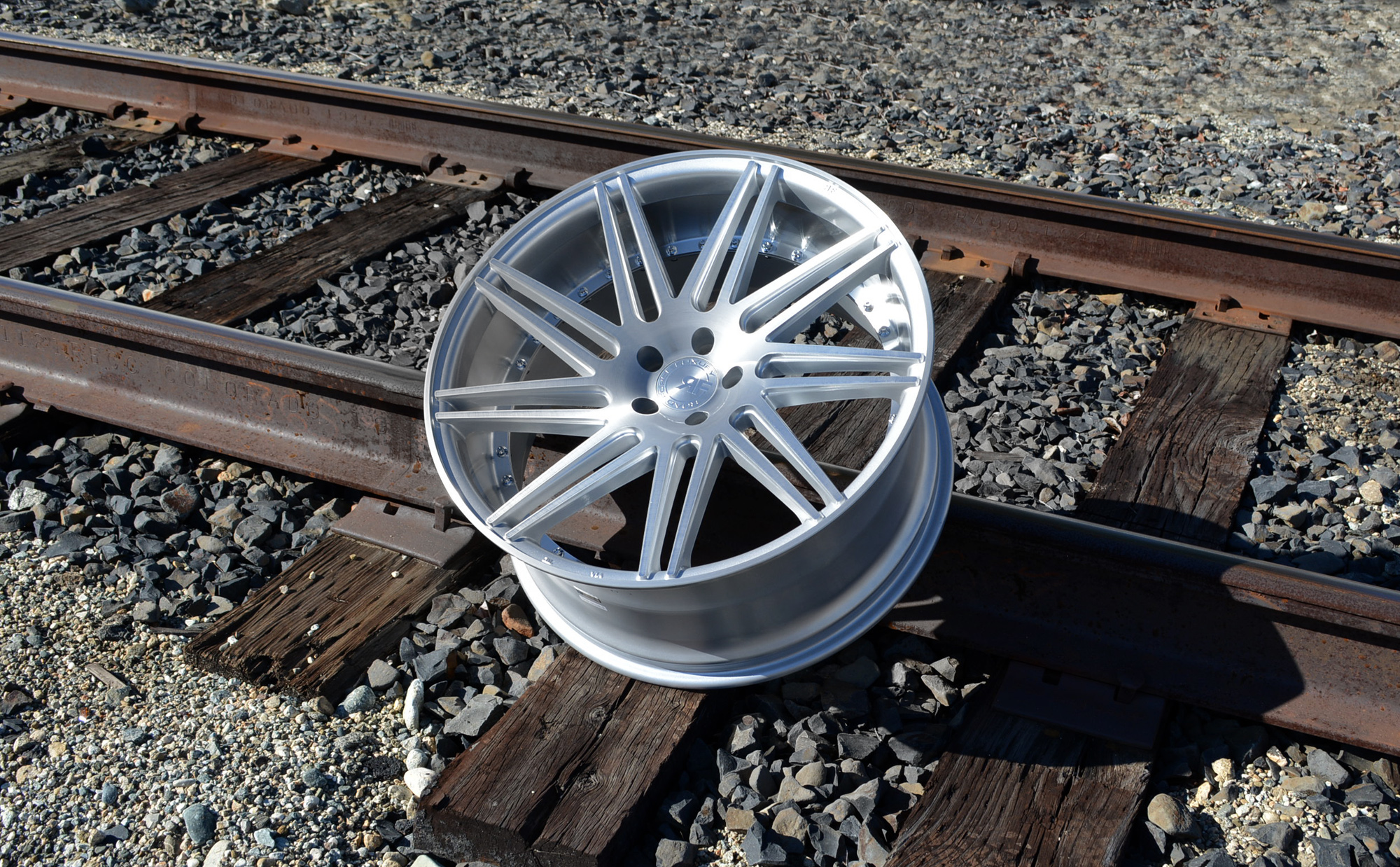 RoadForce RF11 22x9 22x10.5 Silver Brush Face finish