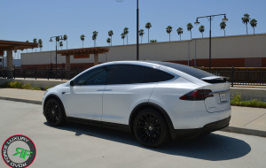 Tesla Model X on RoadForce RF15 22x9 front 22x10.5 rear