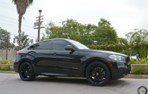 BMW X6 on RoadForce RF17 22x10 22x11.5 Gloss Black finish