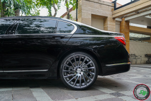 BNW G12 on RoadForce RF16 wheels 22x9 front 22x10.5 rear