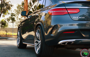 Mercedes GLE coupe on RoadForce RF17 Satin gunmetal machine face finish 22x10 22x11.5